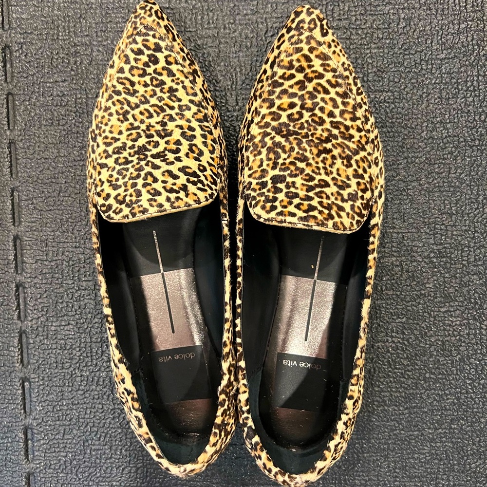Dolce Vita leopard flats. Size 6.5